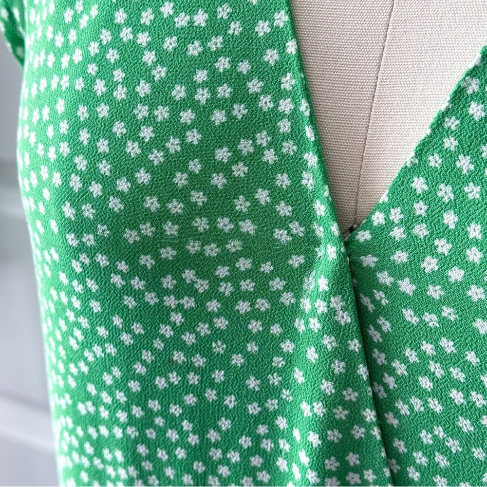 Reformation Dawn Green White Floral Short Sleeve Wrap Mini Dress Women’s Size XS - Picture 3 of 9